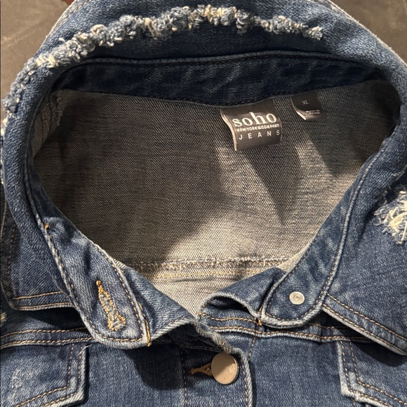 Soho Classic Blue Denim Jacket - Picture 15 of 15